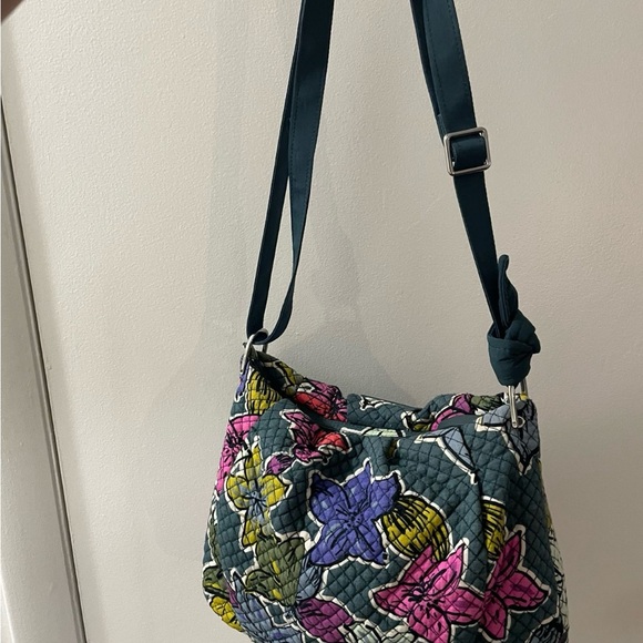 Vera Bradley Crossbody - Picture 3 of 5